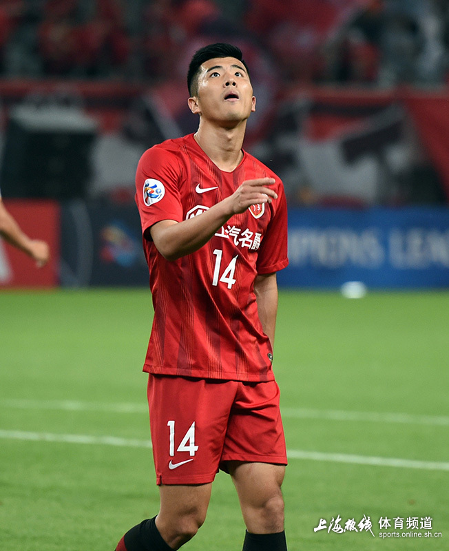 魔都100上港90后歌王出世前场旋风尖刀李圣龙